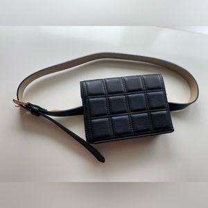 STEVE MADDEN Black Vegan Leather Belt Bag Large